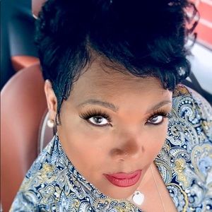 Meet your Posher, Vickie